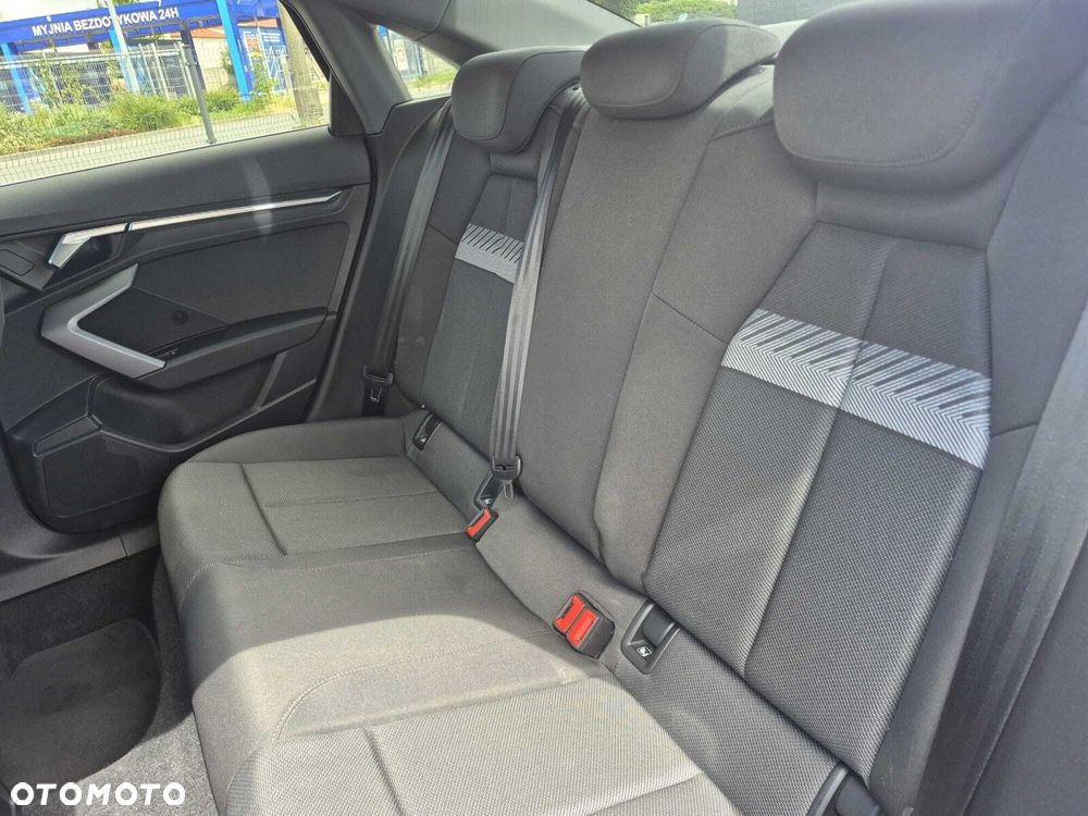 Audi A3 Limousine 35 TFSI mHEV Advanced S tronic - 31