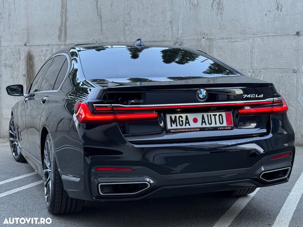 BMW Seria 7 740Ld xDrive MHEV - 11