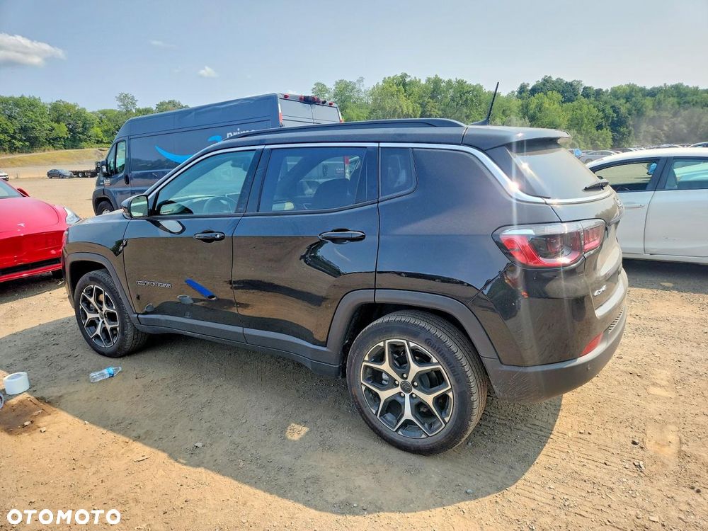 Jeep Compass - 3