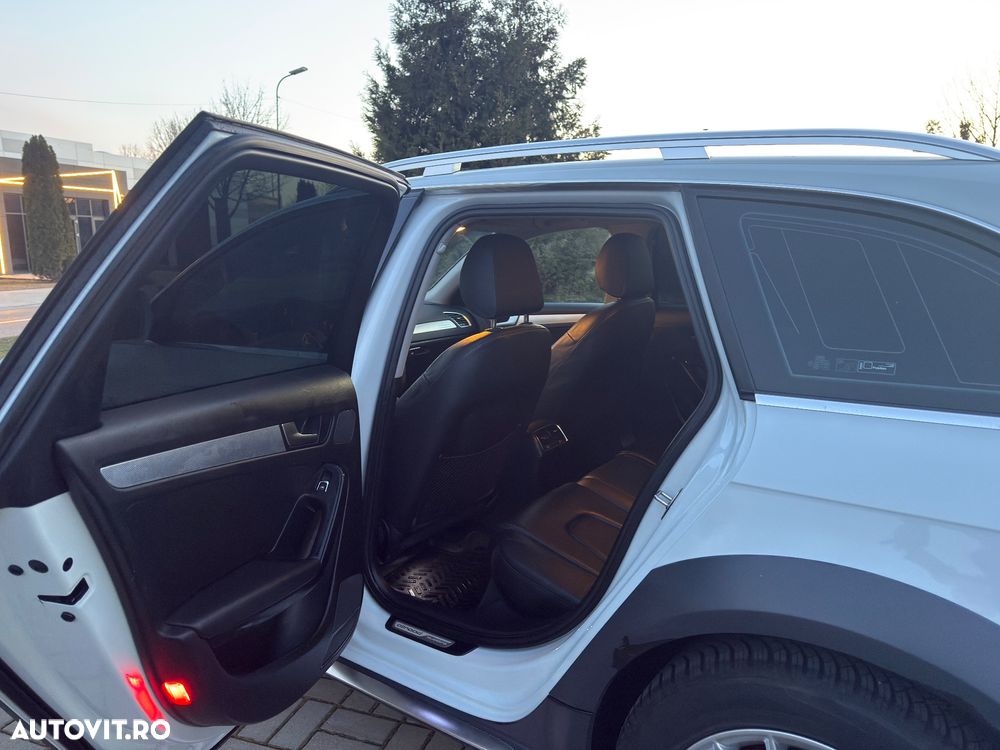 Audi A4 2.0 TDI DPF quattro S tronic Ambiente - 17