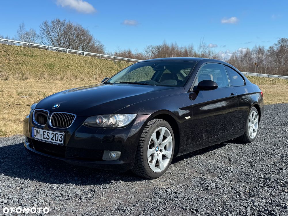 BMW Seria 3 320i - 1