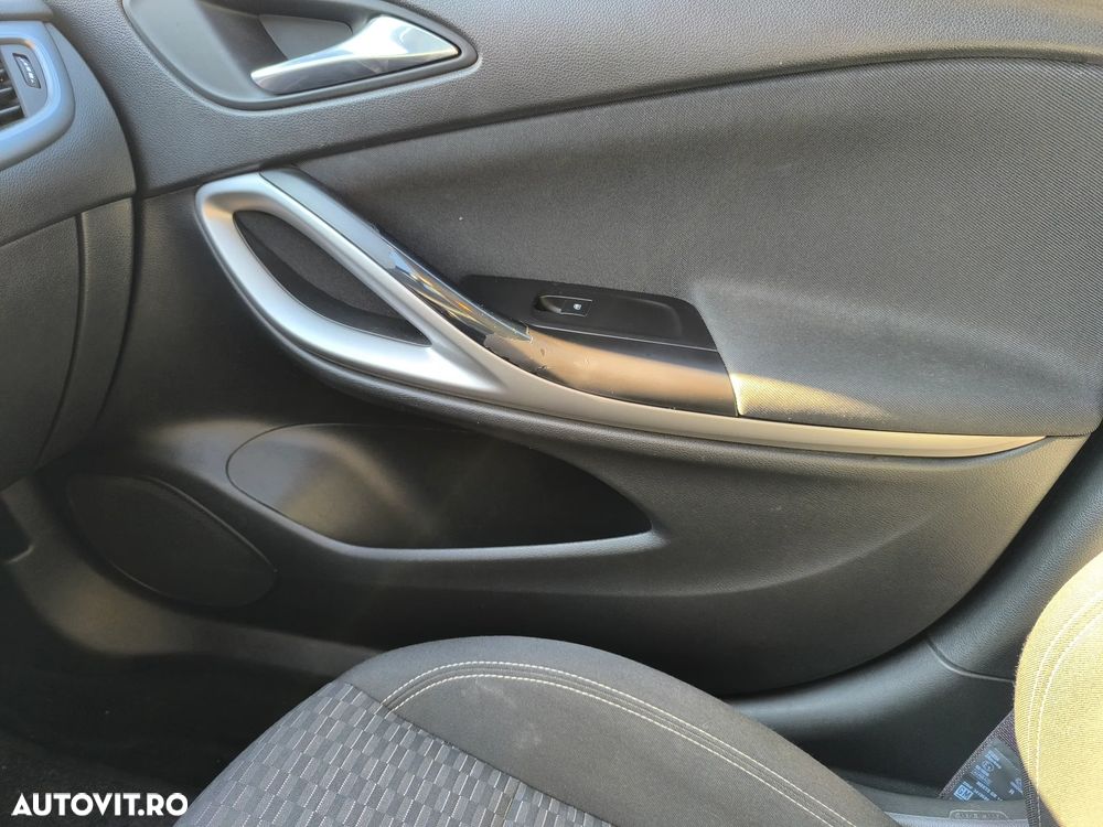 Opel Astra 1.6 CDTI ECOTEC Start/Stop Active - 17