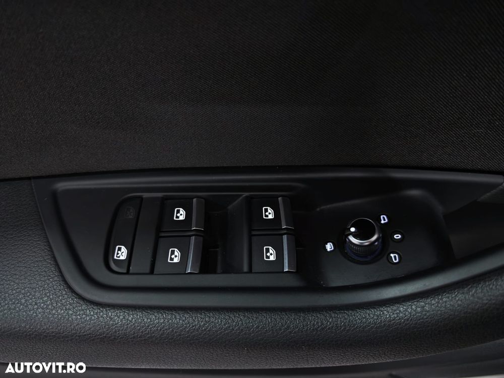 Audi A4 Avant 2.0 30 TDI S tronic MHEV S Line - 18