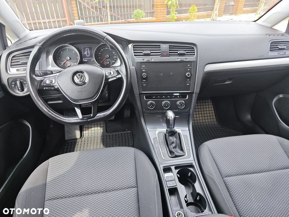 Volkswagen Golf 1.6 TDI (BlueMotion Technology) DSG Comfortline - 10