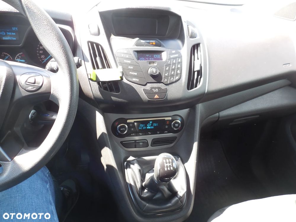 Ford Transit Connect - 20