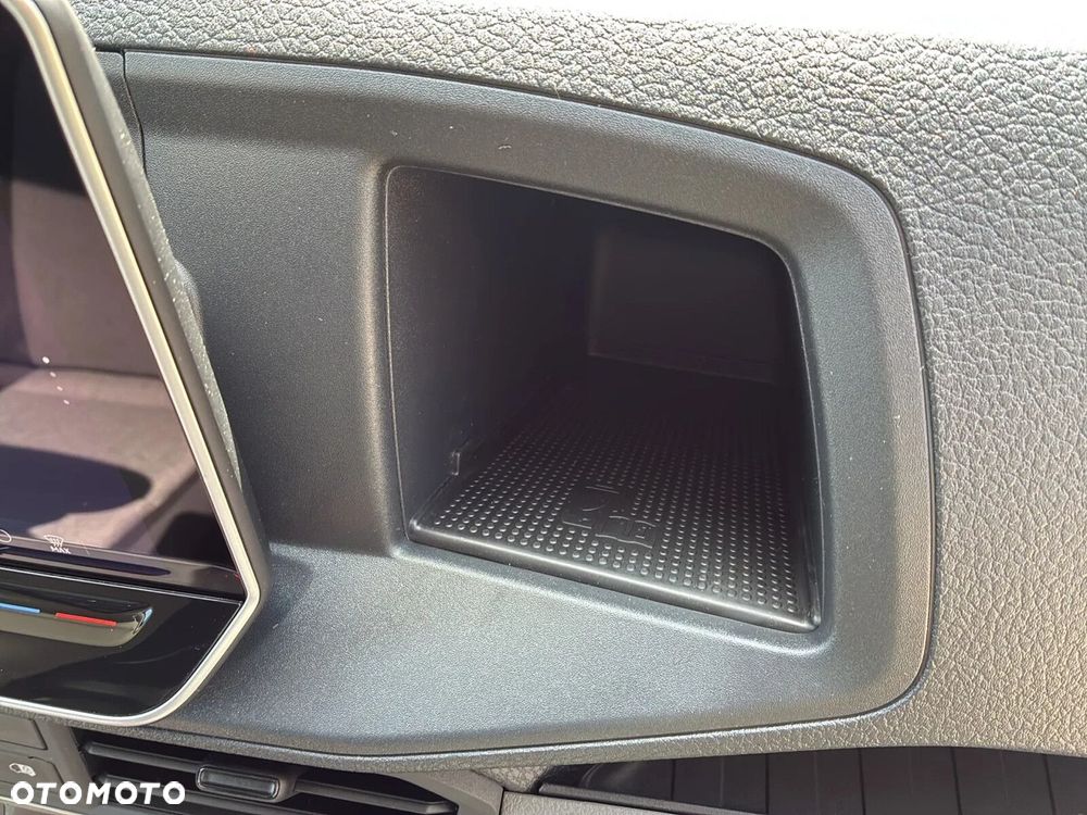 Volkswagen Crafter 35 Furgon/AUTOMAT/LONG, 2.0 TDI 177 KM, Wysoki dach, r. o. 4490mm - 32