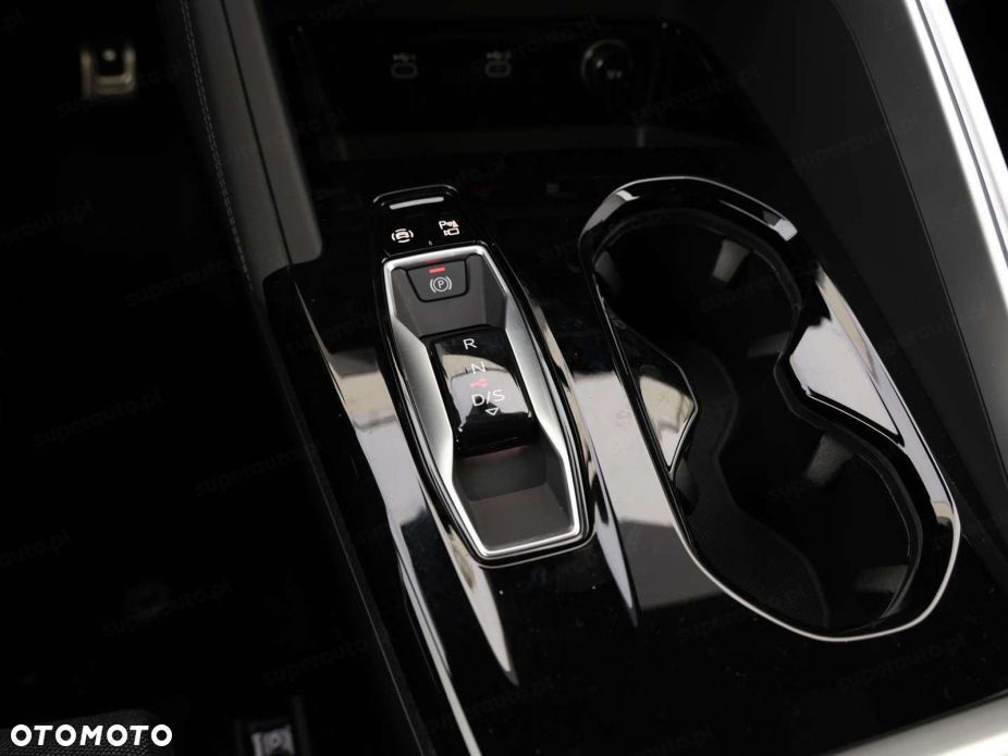 Audi Q5 Sportback - 14