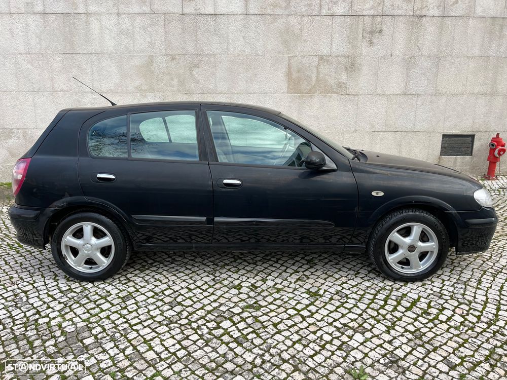 Nissan Almera 2.2 Di Luxury AC - 14