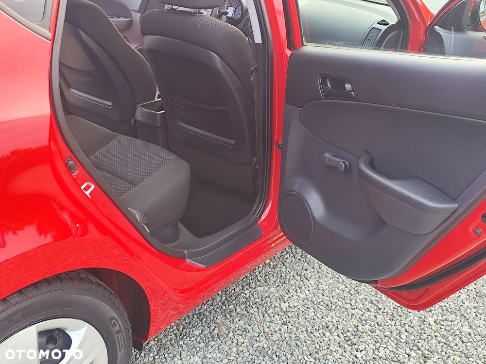 Hyundai i30 1.4 Classic - 28