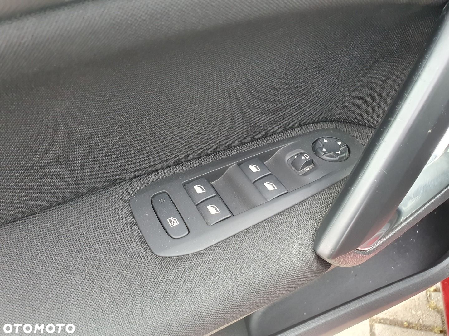 Peugeot 308 1.2 PureTech Allure S&S - 10