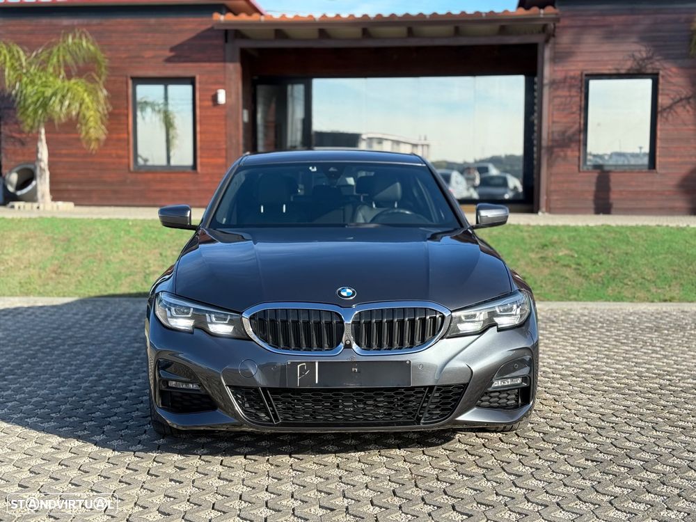 BMW 320 d Pack M Auto - 3