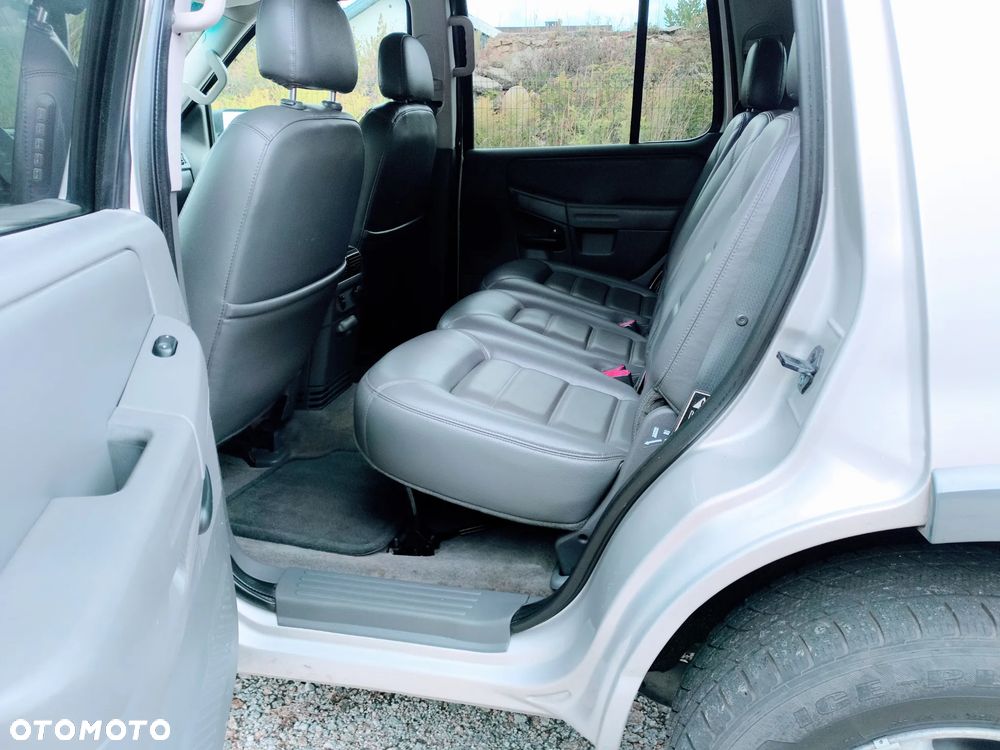 Ford Explorer 4.6 - 21