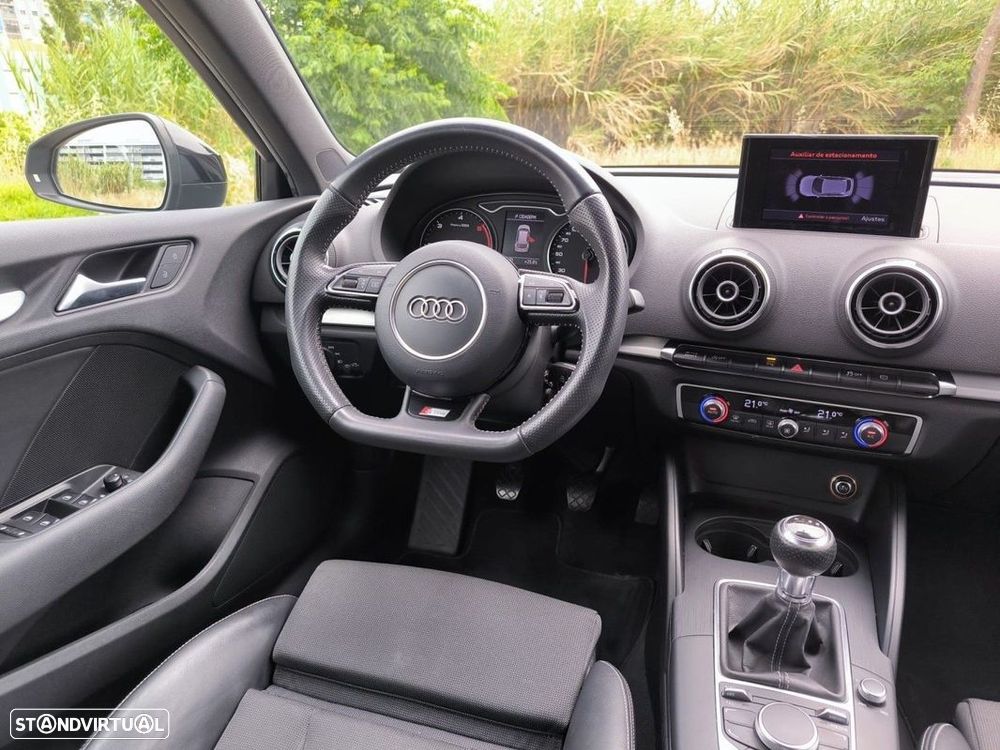 Audi A3 Sportback 2.0 TDI S-line - 19