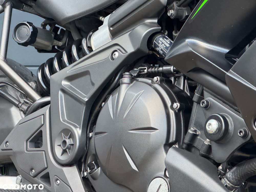 Kawasaki Versys 650 - 13