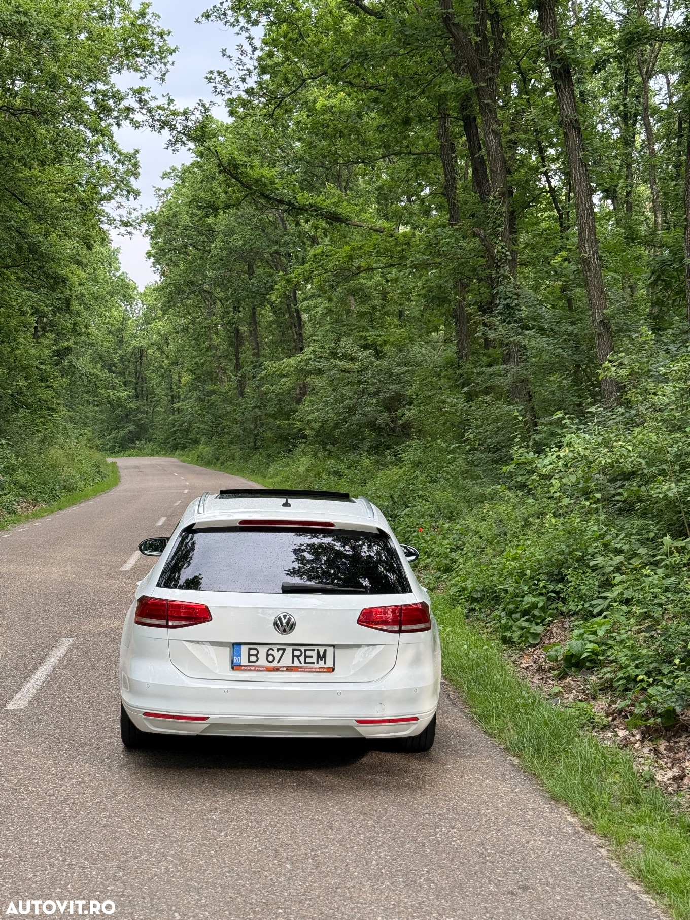 Volkswagen Passat Variant 2.0 TDI DSG Comfortline - 10