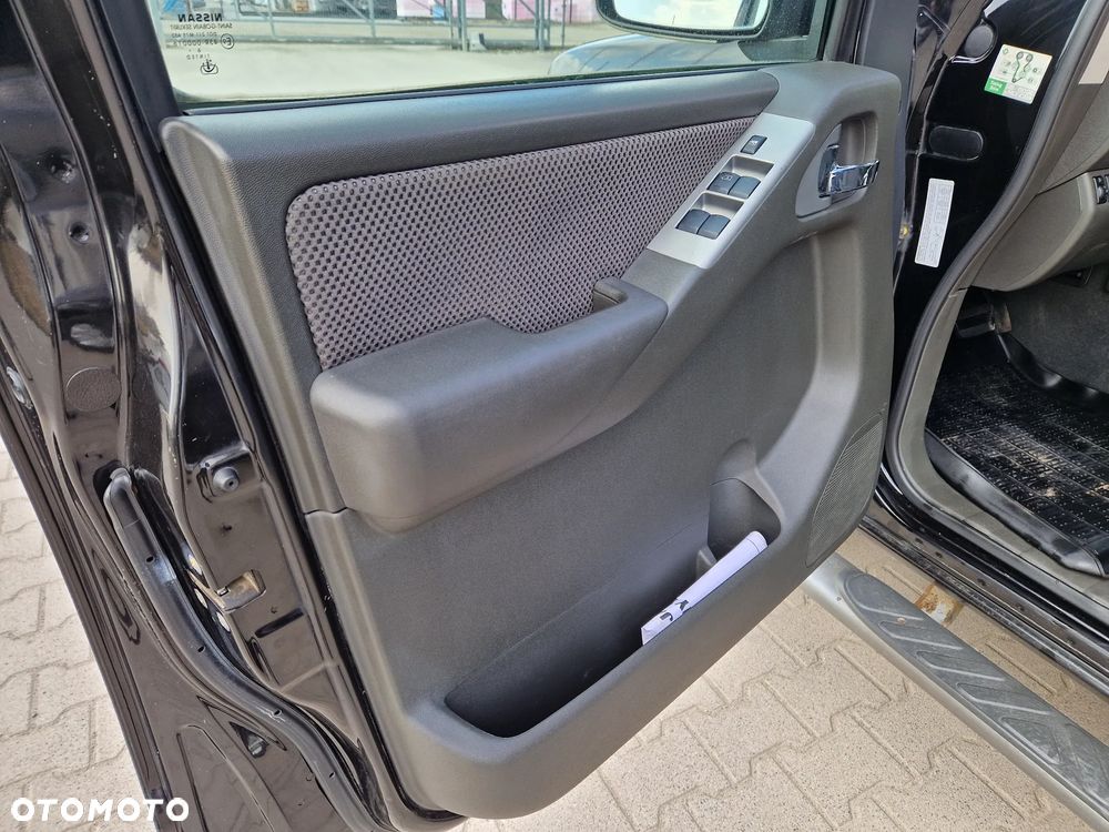 Nissan NAVARA - 7
