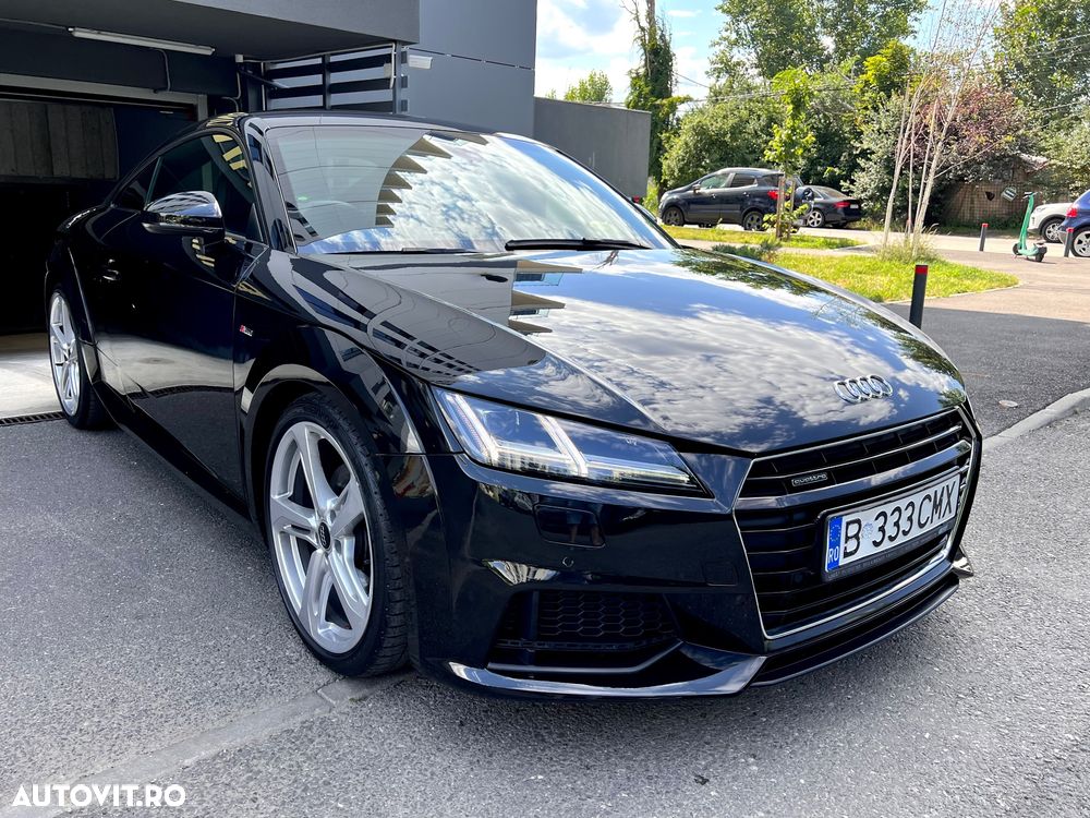 AUDI TT