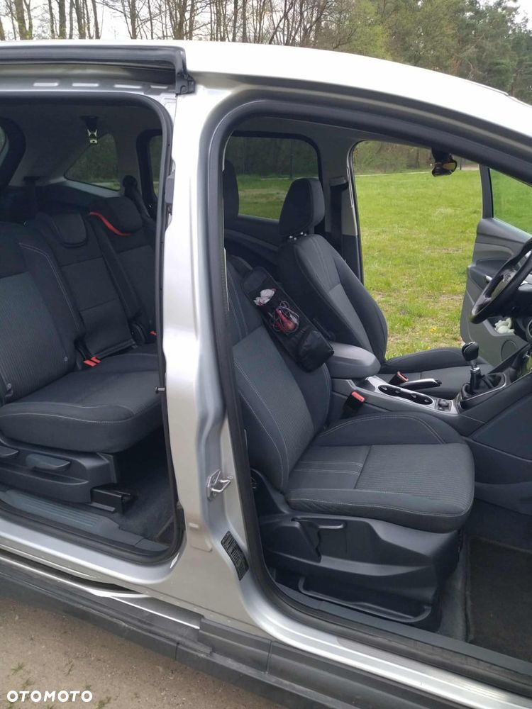 Ford Grand C-MAX 1.6 TDCi Titanium - 14