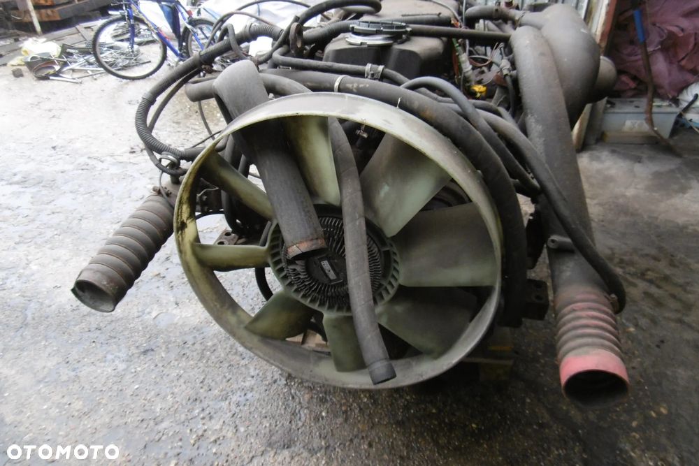 Silnik kompletny Cursor 8 Iveco Eurotrakker - 4