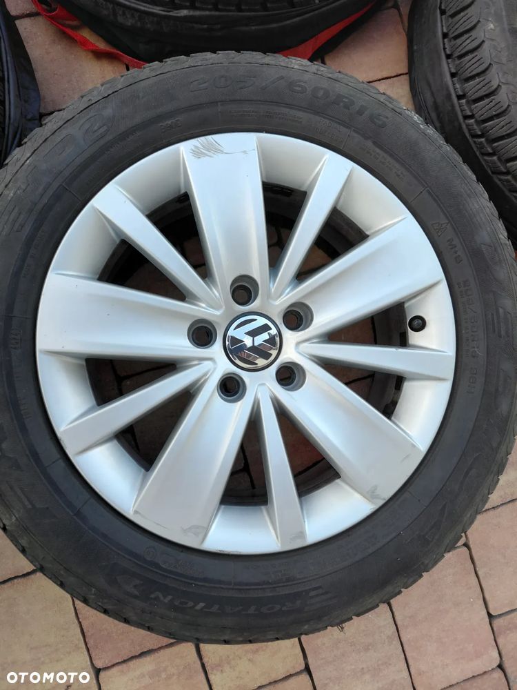 Volkswagen Sharan 2.0 TDI BMT Comfortline DSG - 35