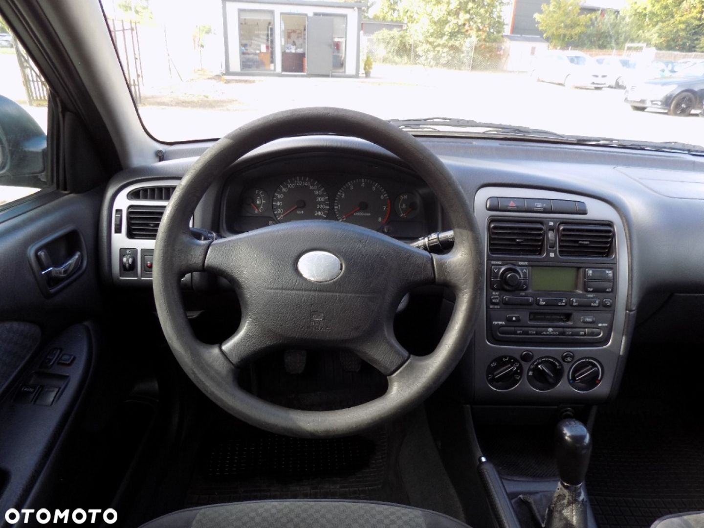 Toyota Avensis - 6