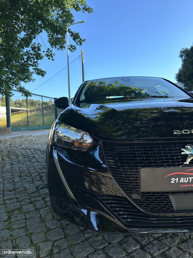 Peugeot e-208 Allure - 3