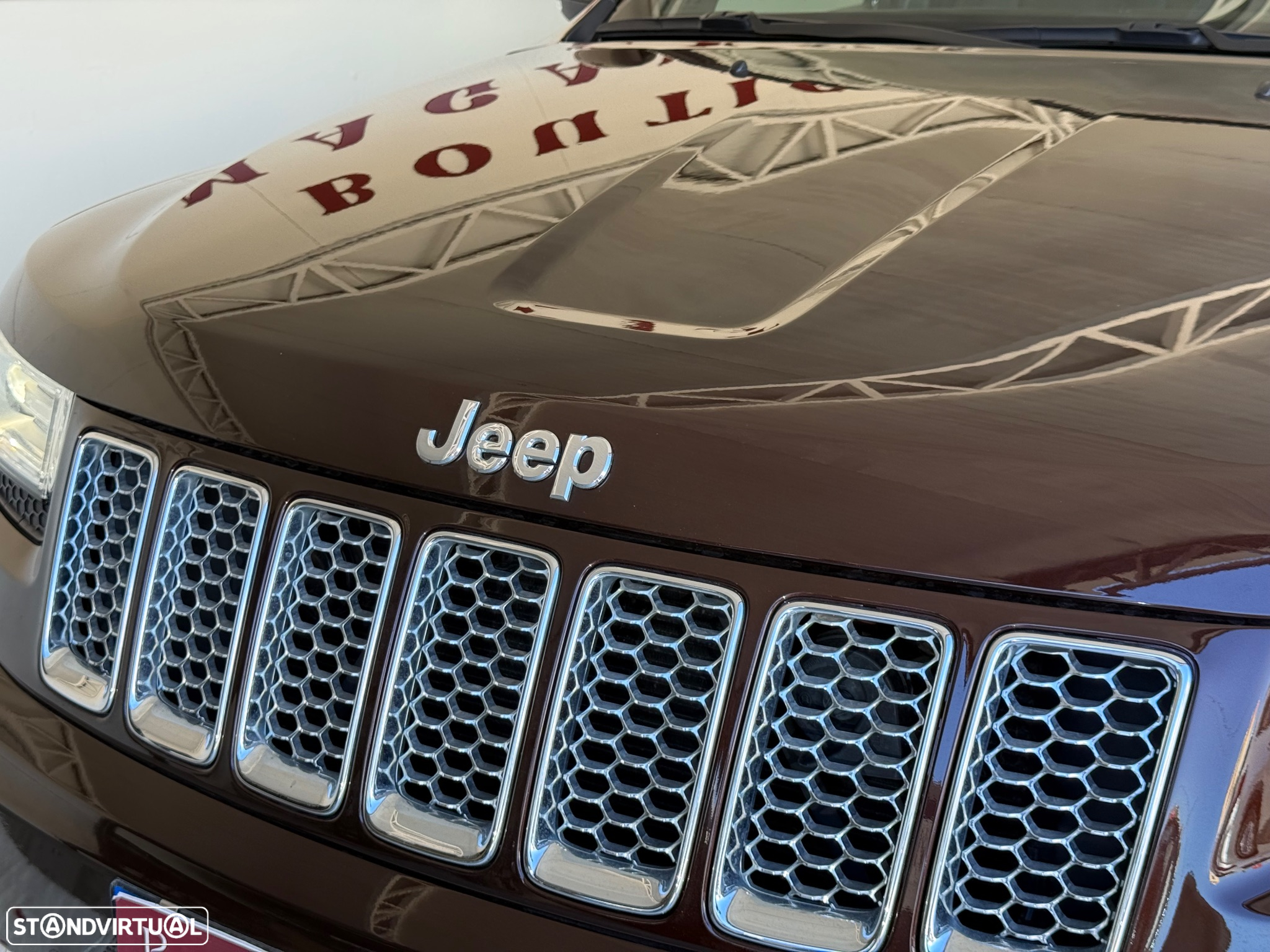 Jeep Grand Cherokee 5.7 V8 HEMI 4WD Auto Summit - 12