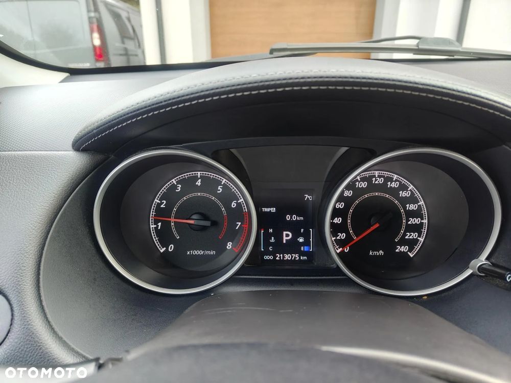 Mitsubishi Outlander 2.4 Instyle CVT - 19