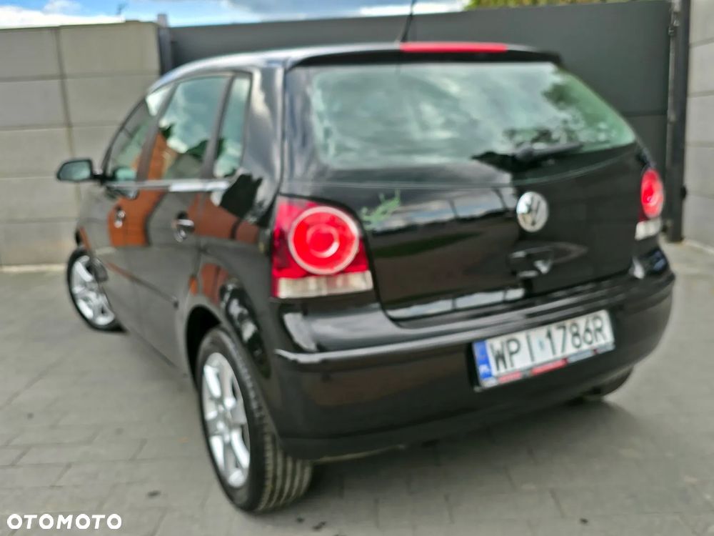 Volkswagen Polo 1.6 United - 9