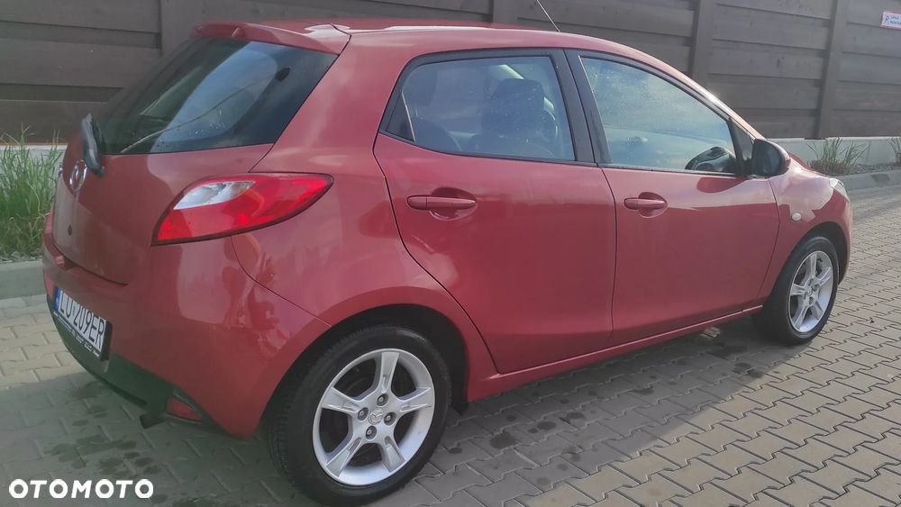 Mazda 2 - 2