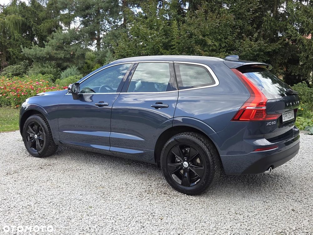 Volvo XC 60 D3 Momentum Pro - 23