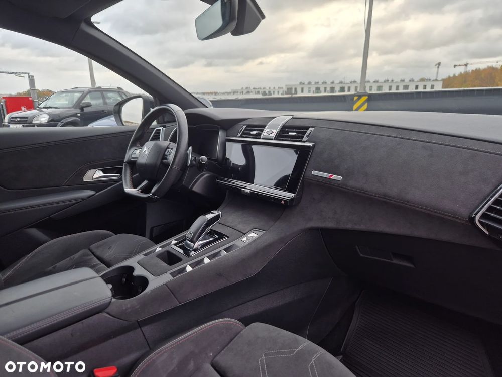 DS Automobiles DS 7 Crossback - 28