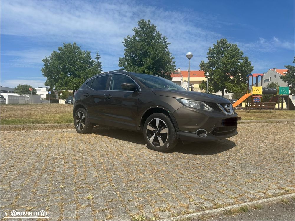 Nissan Qashqai 1.6 dCi N-Connecta 18 - 8