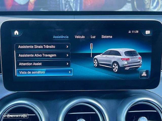 Mercedes-Benz GLC 300 de 4Matic 9G-TRONIC AMG Line - 41