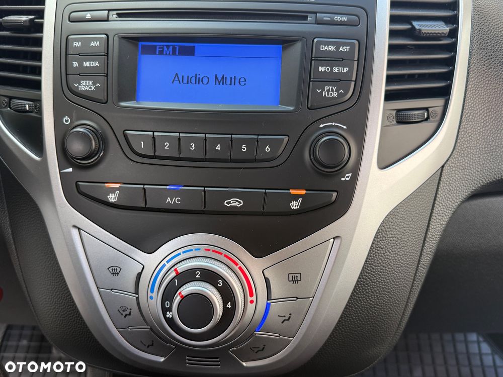 Hyundai ix20 1.4 blue Comfort - 22