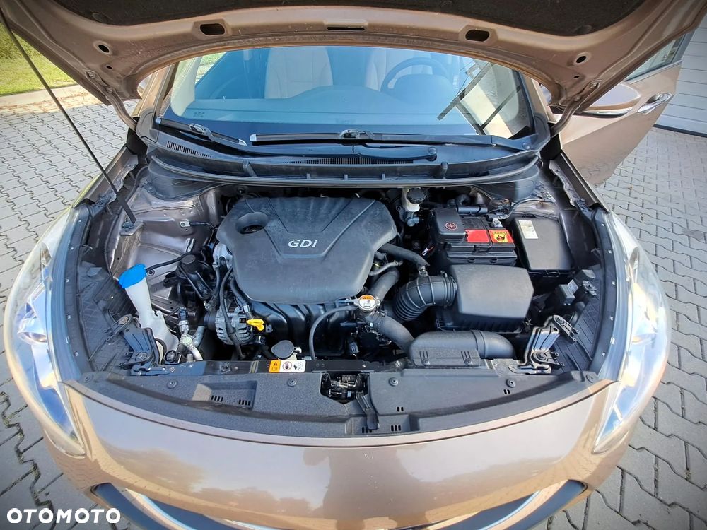 Hyundai i30 1.6 Style - 28