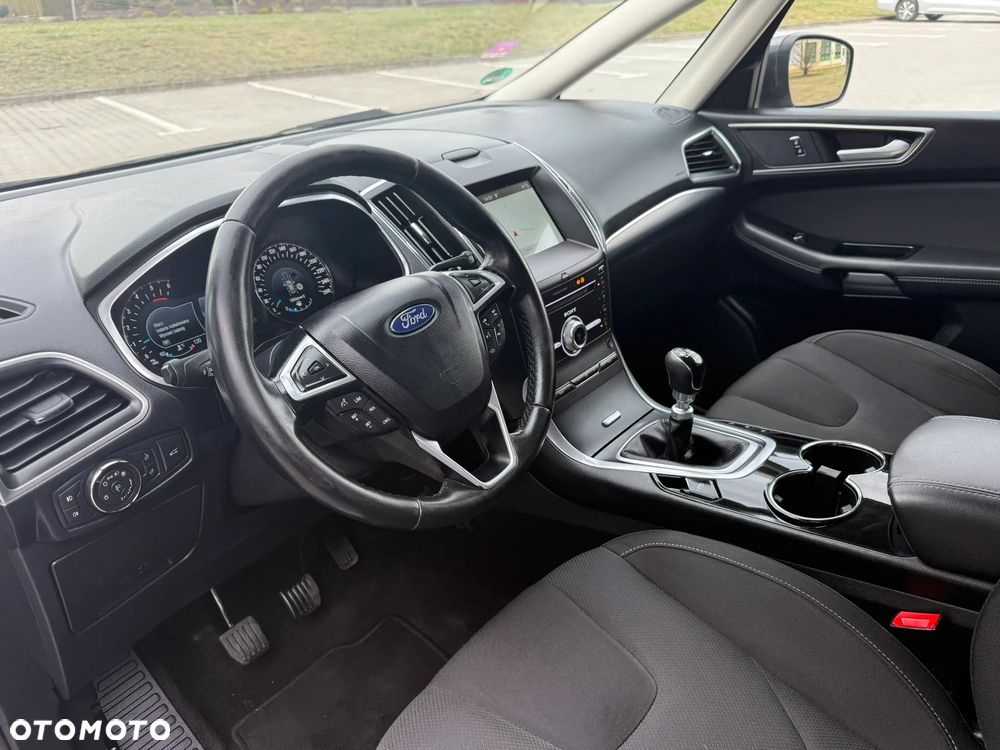 Ford S-Max 2.0 TDCi Titanium - 24