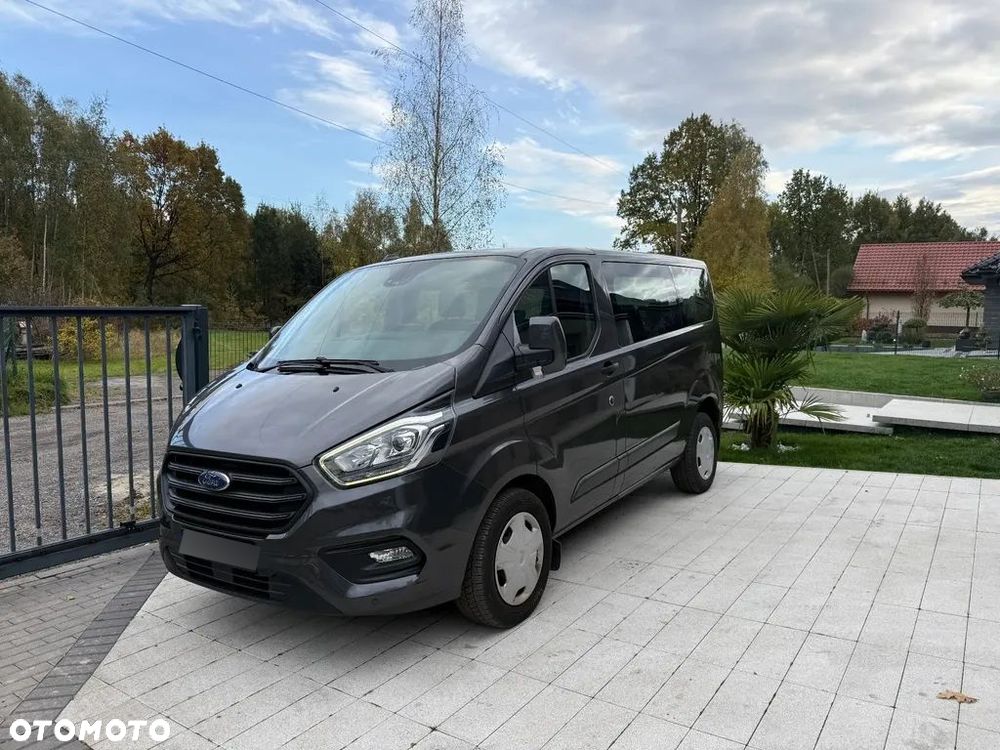 Ford Tourneo Custom 320 L1H1 VA Autm Trend - 4