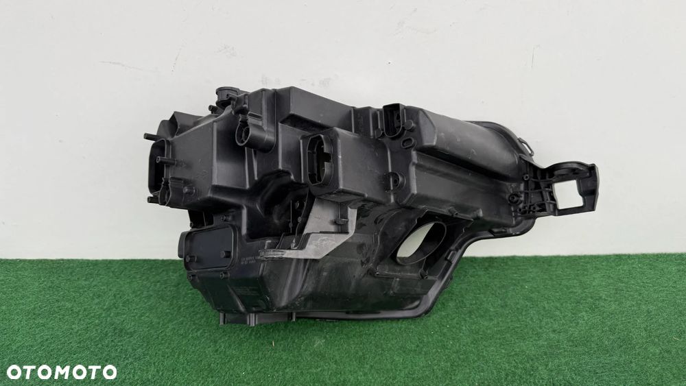 SKODA KAROQ FL LIFT 2021R+ LEWA LAMPA PRZÓD PUSZKA OBUDOWA K126/19J - 3