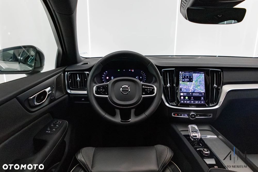 Volvo S60 B5 B AWD Ultimate Dark - 22