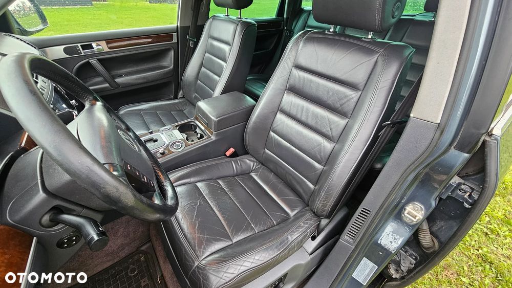 Volkswagen Touareg - 18