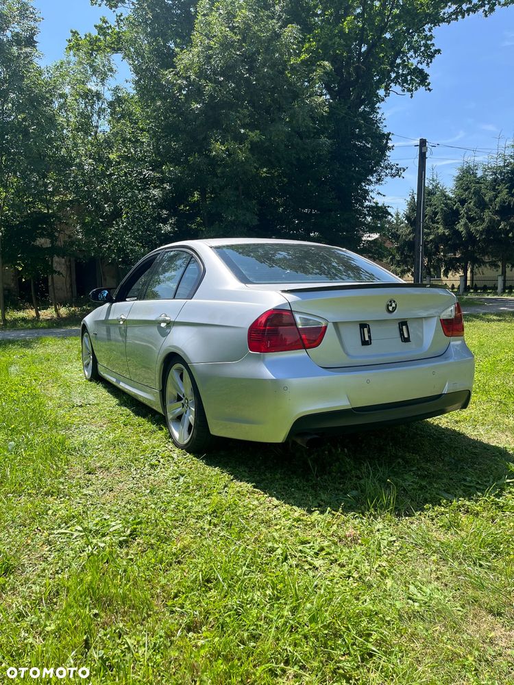 BMW Seria 3 318i - 7