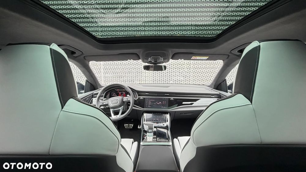 Audi RS Q8 - 12