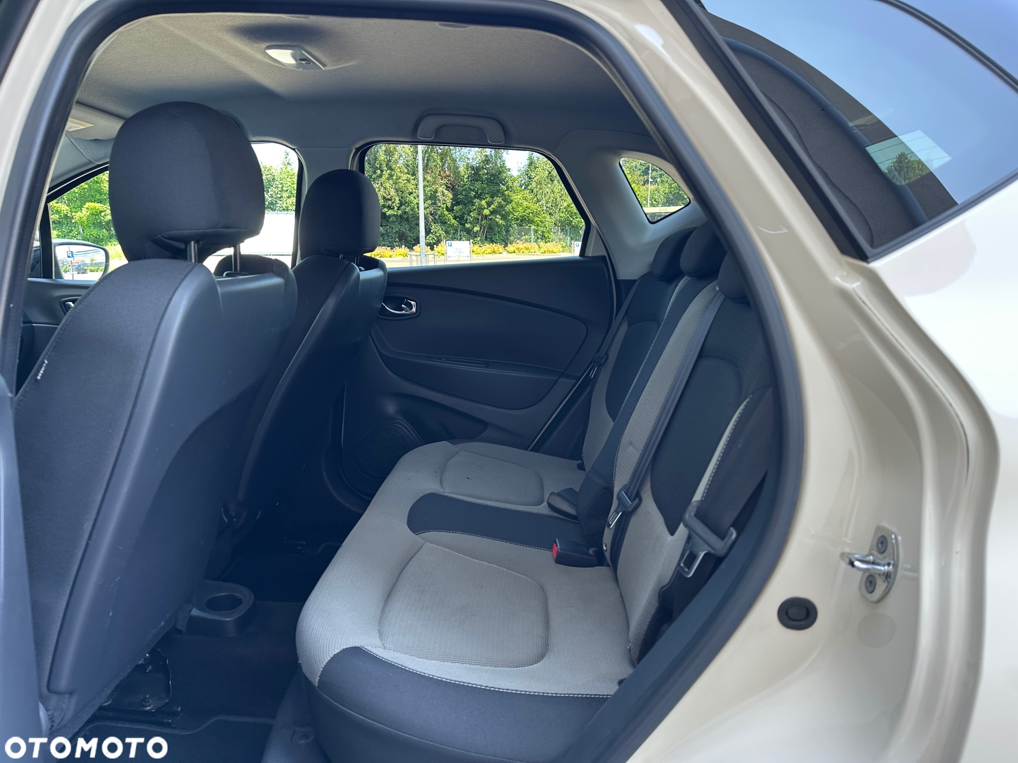 Renault Captur - 17