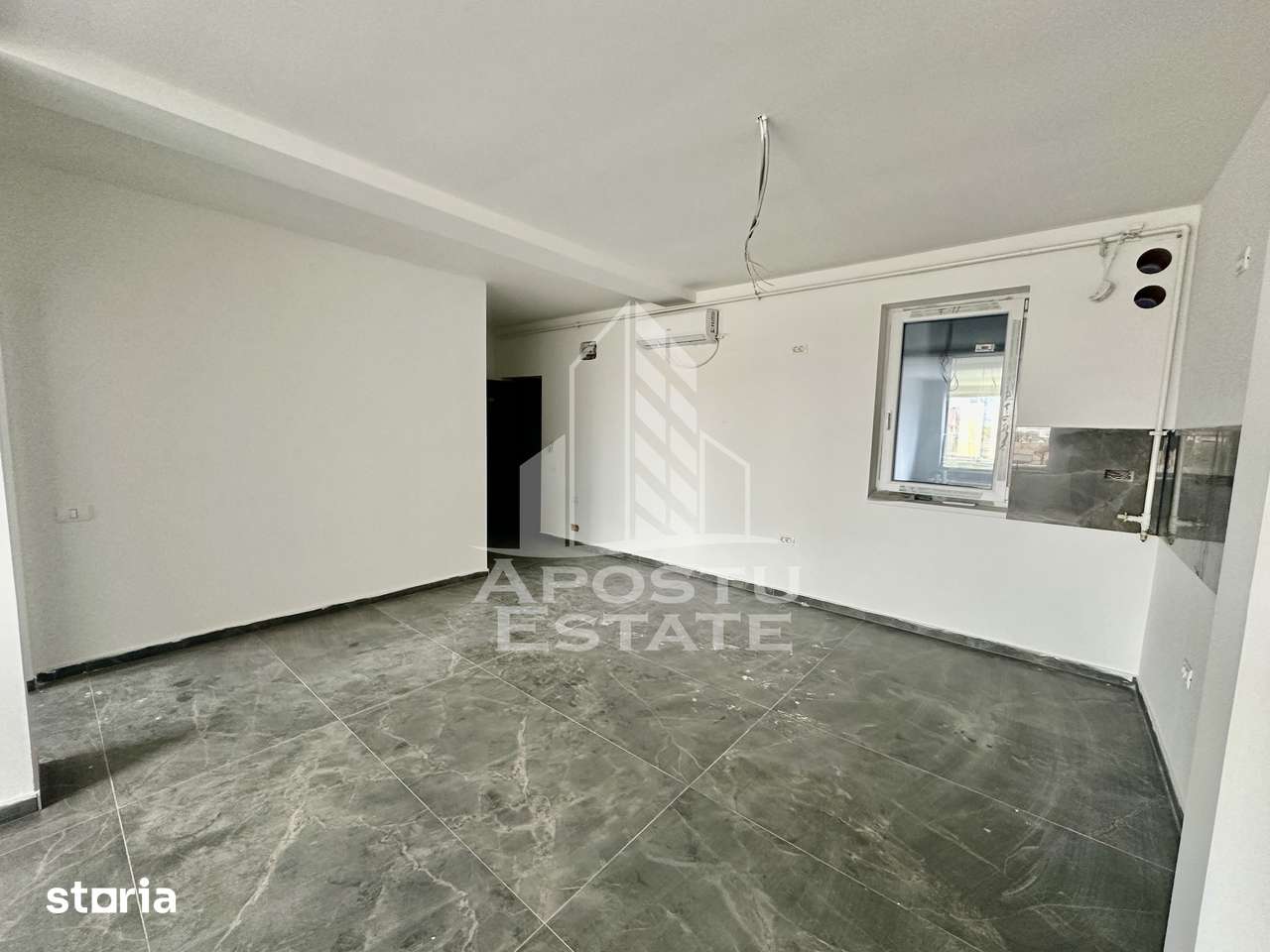 Apartament cu 2 camere, etaj 1, zona Planetelor din Giroc — fotografia 2