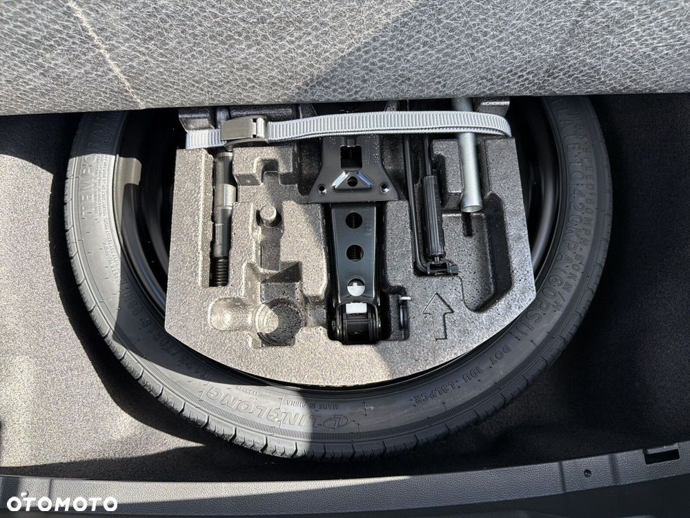 Skoda Superb 2.0 TDI SCR 4x4 Drive DSG - 26