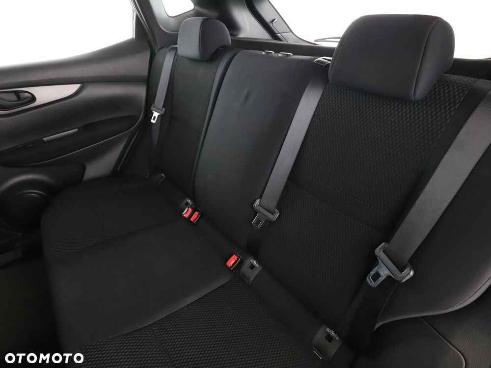 Nissan Qashqai 1.2 DIG-T Visia - 15