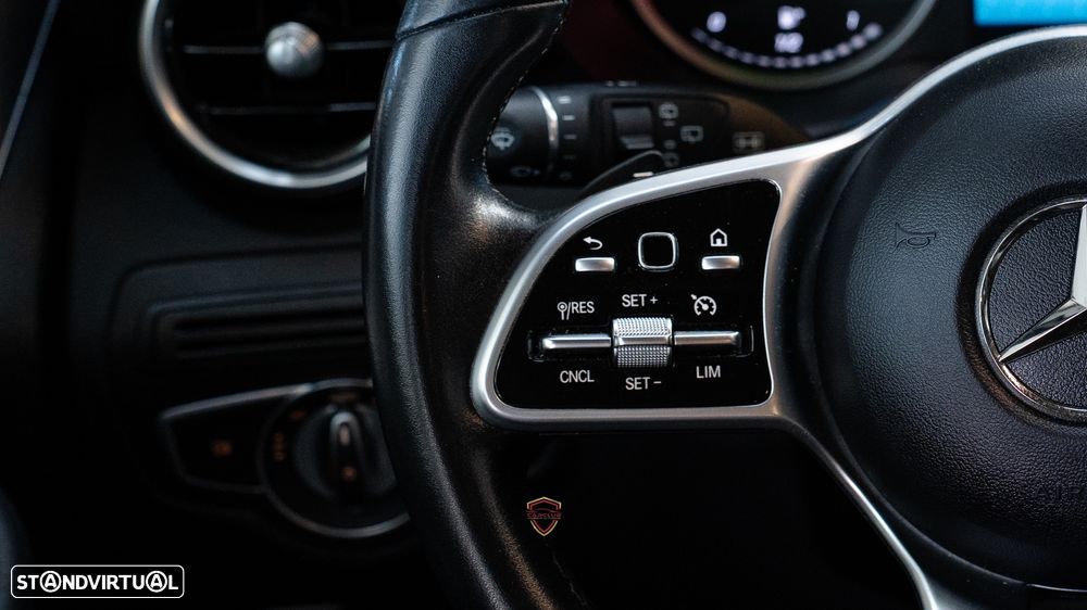 Mercedes-Benz GLC 300 de 4Matic - 19