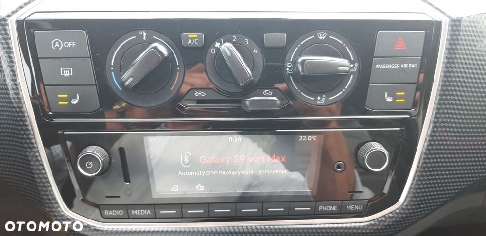 Volkswagen up! street - 17