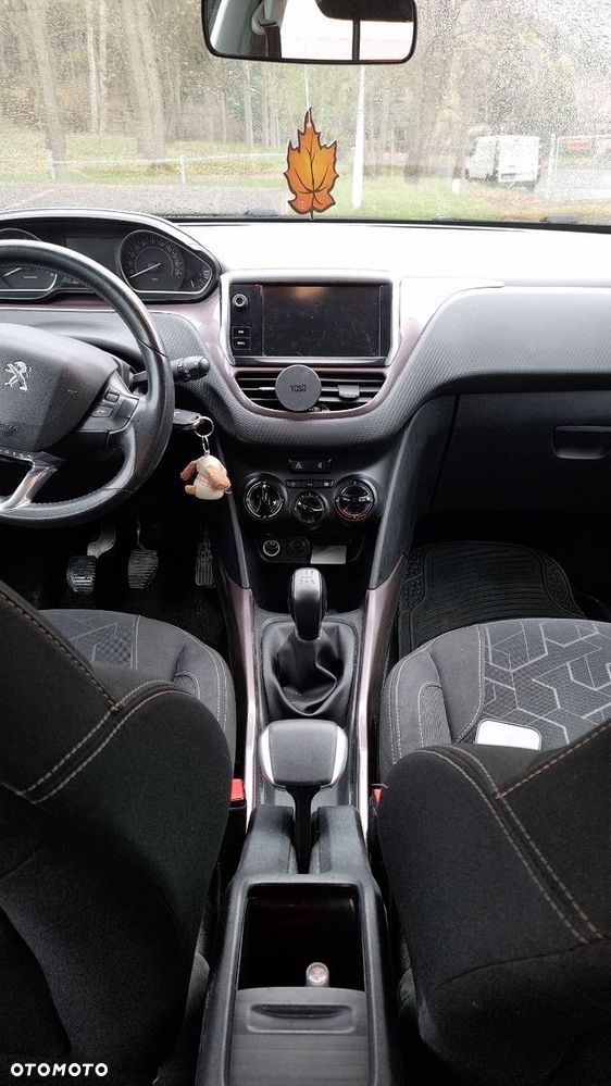 Peugeot 2008 - 9